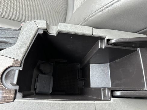 Used 2015 Chevrolet Malibu LT image 44