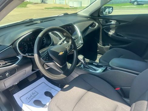 Used 2022 Chevrolet Malibu LS FWD image 35