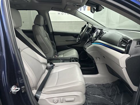 Used 2024 Honda Odyssey Touring image 21