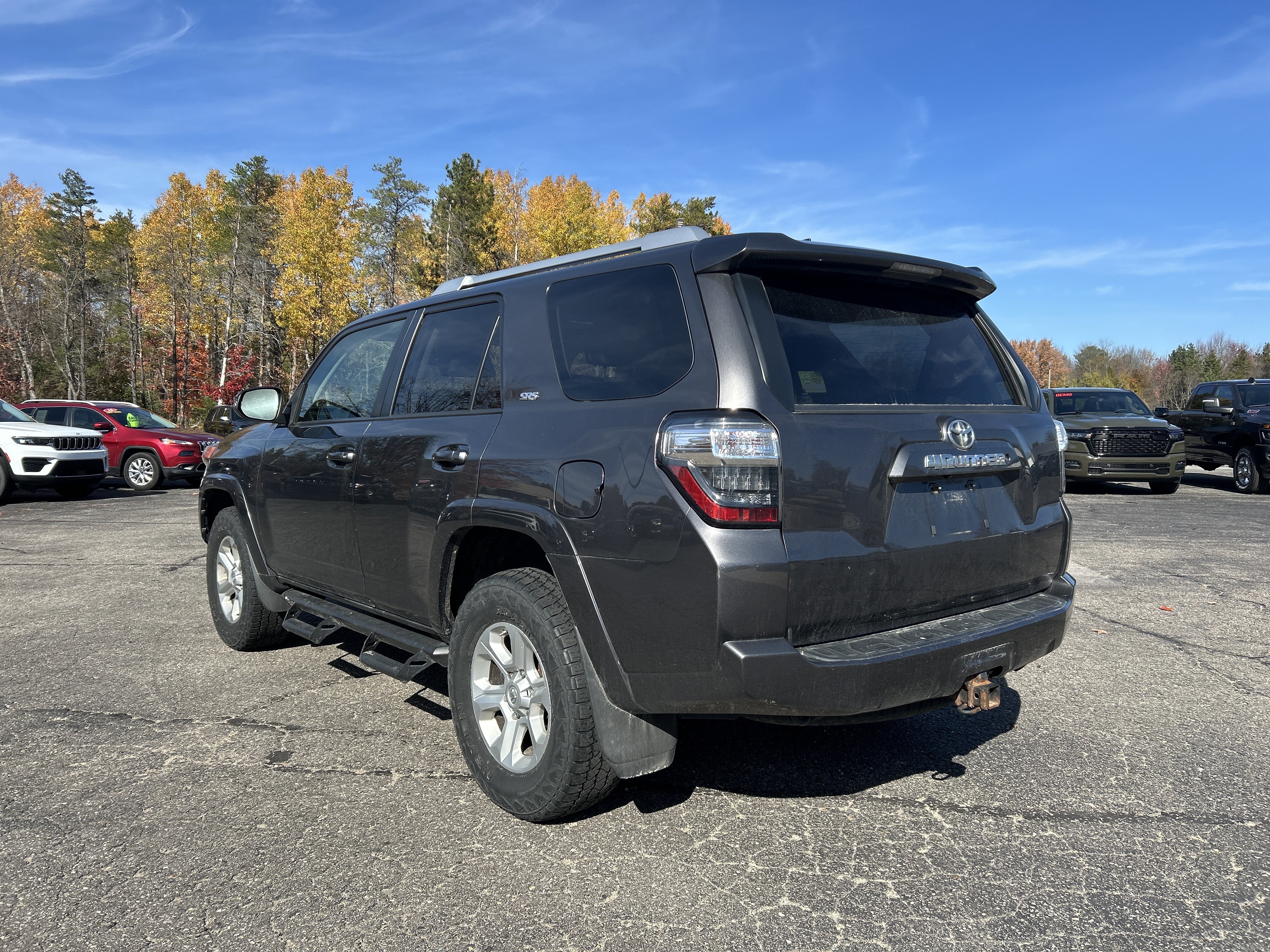 Used 2018 Toyota 4Runner SR5 Premium AWD/4WD image 6