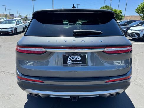 Used 2025 Lincoln Corsair Reserve w/ Equipment Group 202A AWD/4WD image 5
