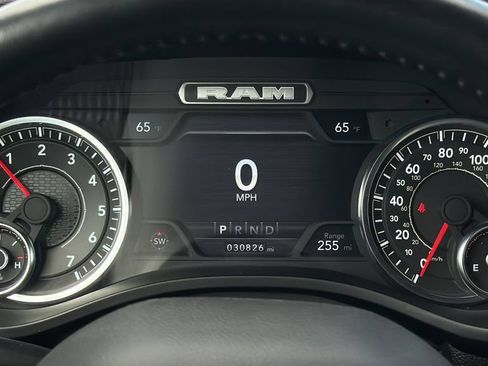 Used 2023 RAM 1500 Laramie AWD/4WD image 23