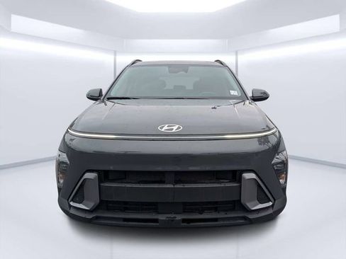 Used 2025 Hyundai Kona SEL image 8