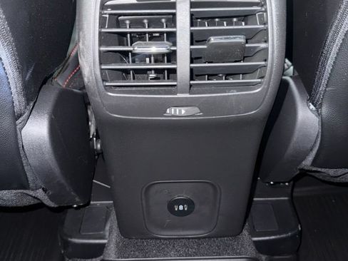 Used 2025 Ford Escape ST-Line Elite w/ Premium Technology Package AWD/4WD image 31