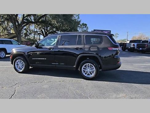 New 2026 Jeep Grand Cherokee L Laredo w/ Trailer Tow Package image 28