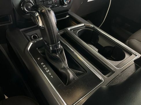 Used 2016 Ford F150 XLT w/ Equipment Group 302A Luxury image 40