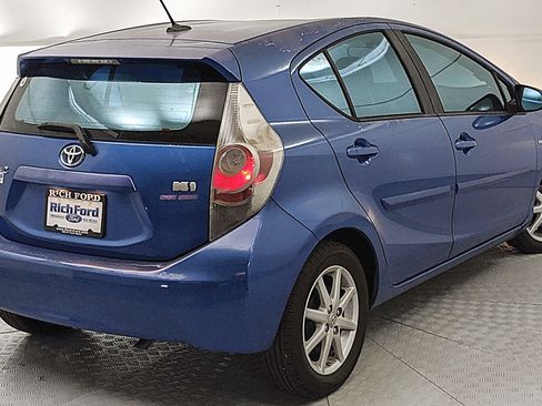 Used 2012 Toyota Prius C Three FWD image 3