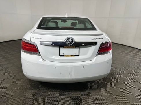 Used 2012 Buick LaCrosse Premium image 4
