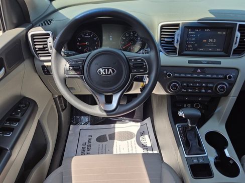 Used 2019 Kia Sportage LX w/ LX Popular Package FWD image 12