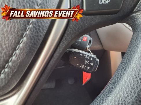 Used 2013 Toyota RAV4 XLE FWD image 19