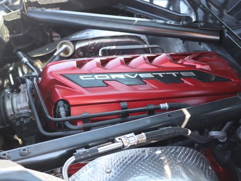 Used 2023 Chevrolet Corvette Stingray Preferred Cpe RWD image 23