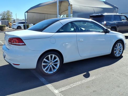 Used 2012 Volkswagen Eos Komfort image 3