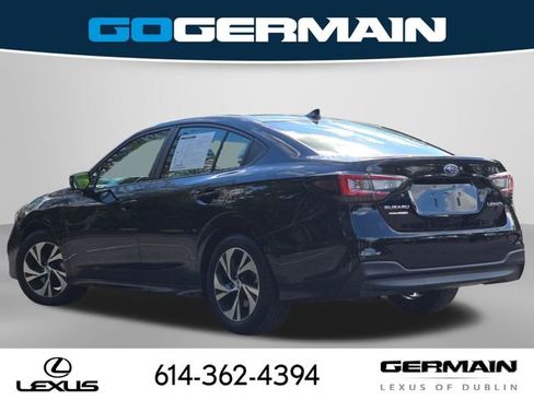 Used 2025 Subaru Legacy Premium AWD/4WD image 7