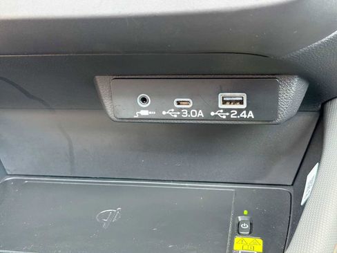 Used 2026 Subaru Forester Touring AWD/4WD image 27