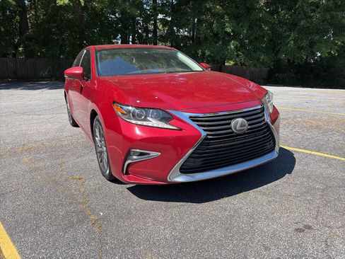 Used 2018 Lexus ES 350 w/ Premier Package FWD image 11