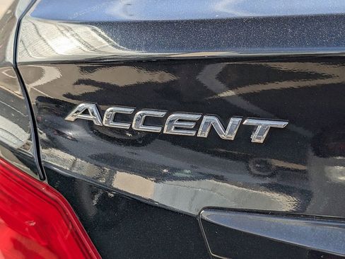 Used 2017 Hyundai Accent SE image 15