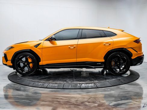 Used 2024 Lamborghini Urus S image 5