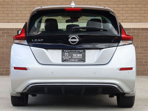 Used 2023 Nissan Leaf S FWD image 8