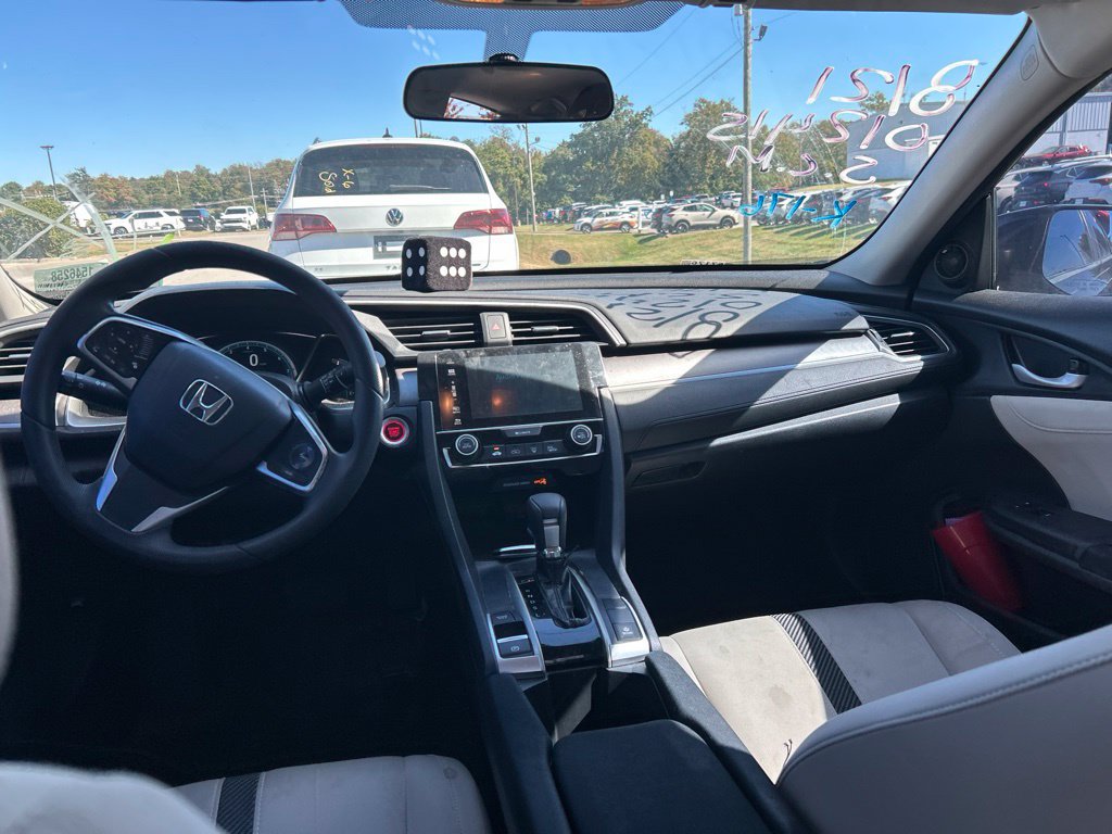 Used 2018 Honda Civic EX image 5