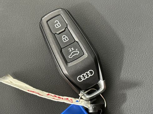 Used 2025 Audi Q5 Premium Plus w/ Premium Plus AWD/4WD image 25