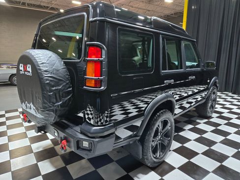 Used 2004 Land Rover Discovery SE image 32