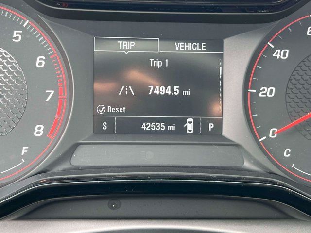 Used 2024 Chevrolet Trax RS w/ Driver Confidence Package FWD image 24
