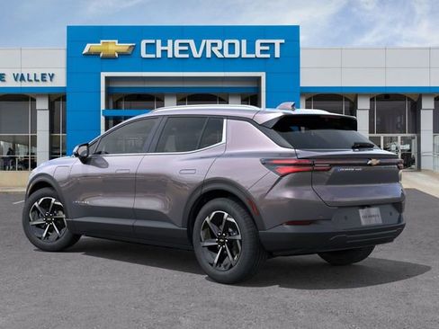 New 2026 Chevrolet Equinox EV LT image 3