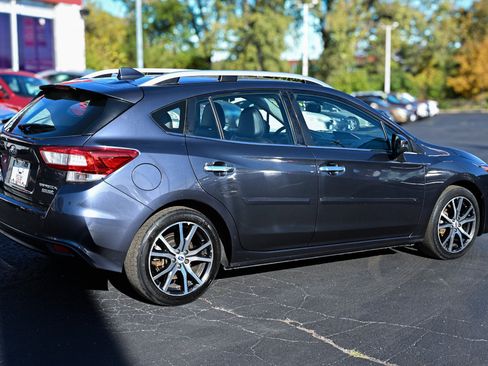 Used 2017 Subaru Impreza 2.0i Limited image 12