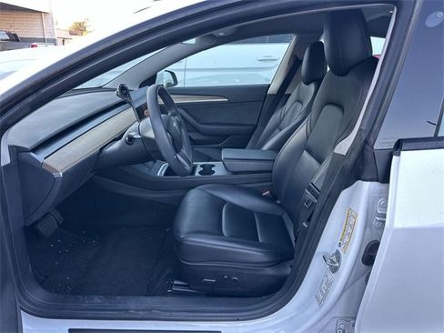 Used 2022 Tesla Model 3 Long Range image 7
