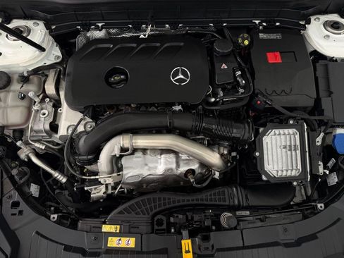 Certified 2026 Mercedes-Benz GLB 250 image 32
