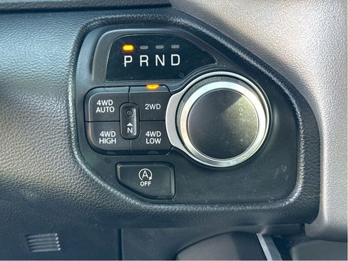 Used 2022 RAM 1500 Big Horn image 22