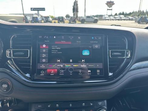 Used 2023 Dodge Durango R/T AWD/4WD image 15