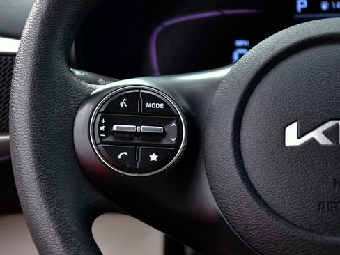 Certified 2024 Kia Soul LX w/ Option Group 015 image 18