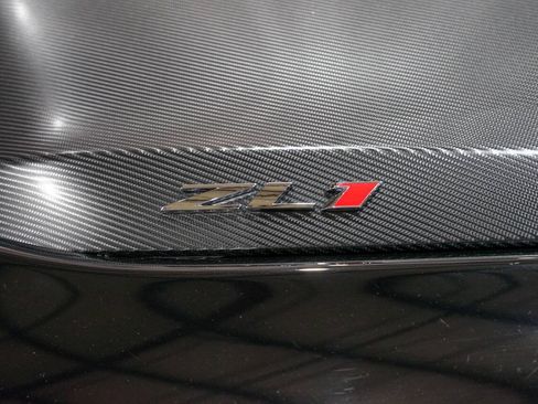 Used 2018 Chevrolet Camaro ZL1 RWD image 23