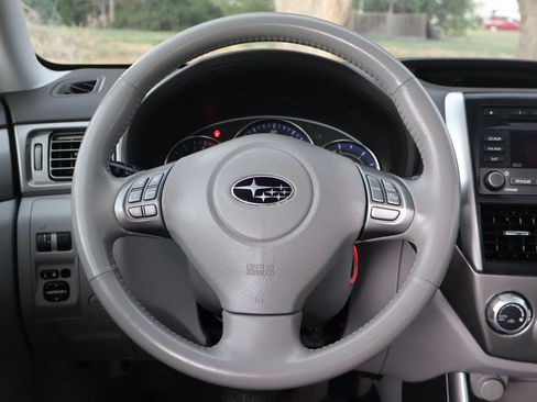 Used 2010 Subaru Forester 2.5X Limited w/ Popular Equipment Group 4B AWD/4WD image 18