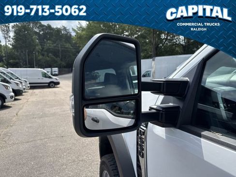 New 2025 Ford F550 4x4 Crew Cab Super Duty image 12