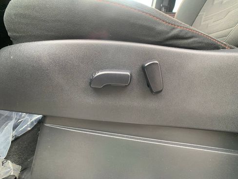 Certified 2023 Nissan Frontier 4x4 Crew Cab image 14
