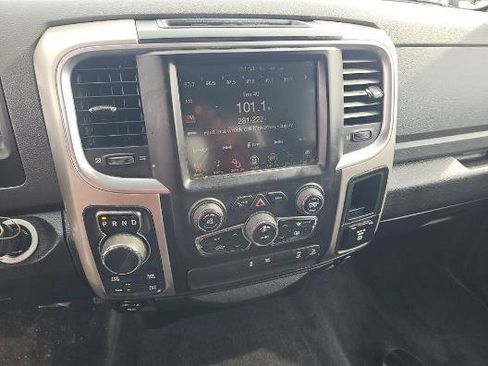 Used 2017 RAM 1500 Big Horn image 12