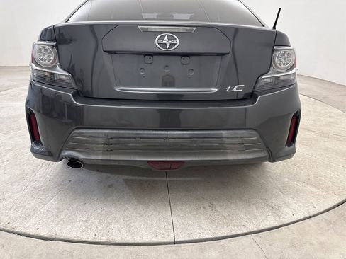 Used 2015 Scion tC FWD image 22