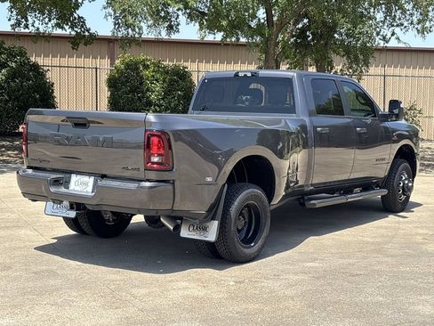 New 2026 RAM 3500 Lone Star AWD/4WD image 3