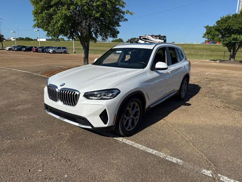 Used 2022 BMW X3 sDrive30i w/ Premium Package 2 image 1