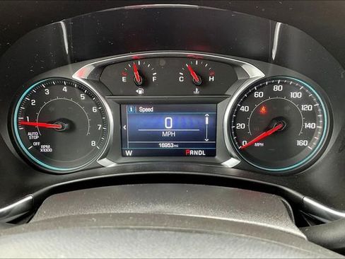 Used 2024 Chevrolet Equinox LT w/ LPO, Floor Liner Package image 13