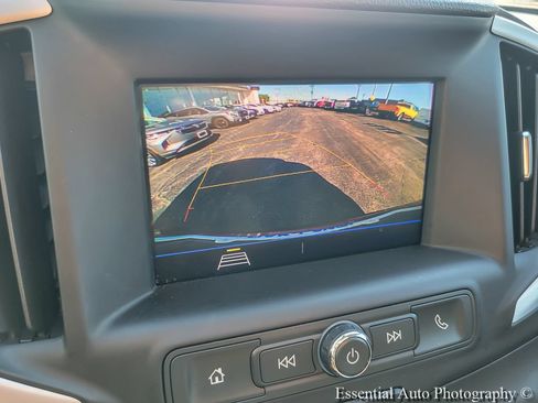 Used 2021 GMC Terrain SLE w/ Driver Convenience Package FWD image 13