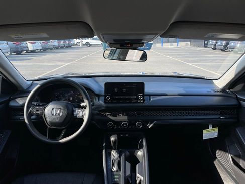 Certified 2025 Honda Accord LX image 10