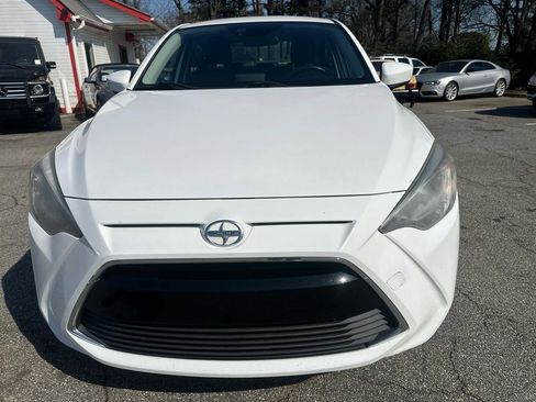Used 2016 Scion iA image 2