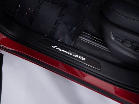 New 2026 Porsche Cayenne GTS image 16