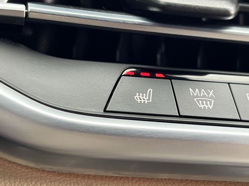 Used 2020 BMW X5 xDrive40i w/ Convenience Package image 34