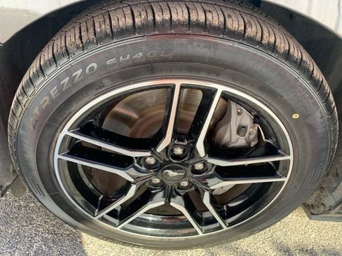 Used 2023 Ford Mustang GT Premium image 9