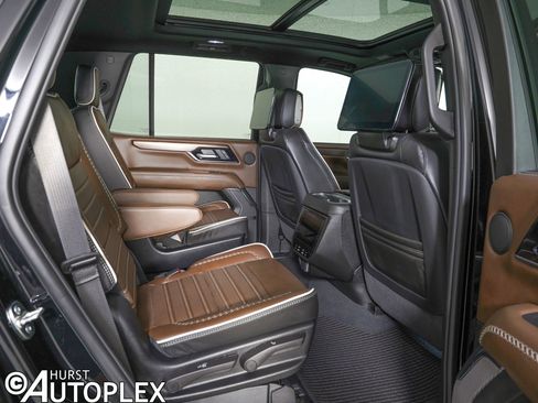 Used 2026 GMC Yukon Denali Ultimate image 11