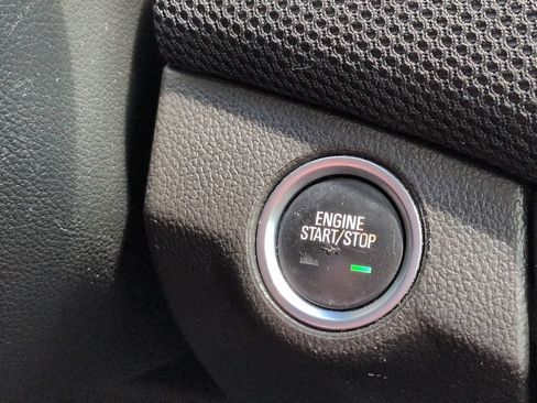 Used 2013 Chevrolet Cruze LTZ w/ Enhanced Safety Package FWD image 27